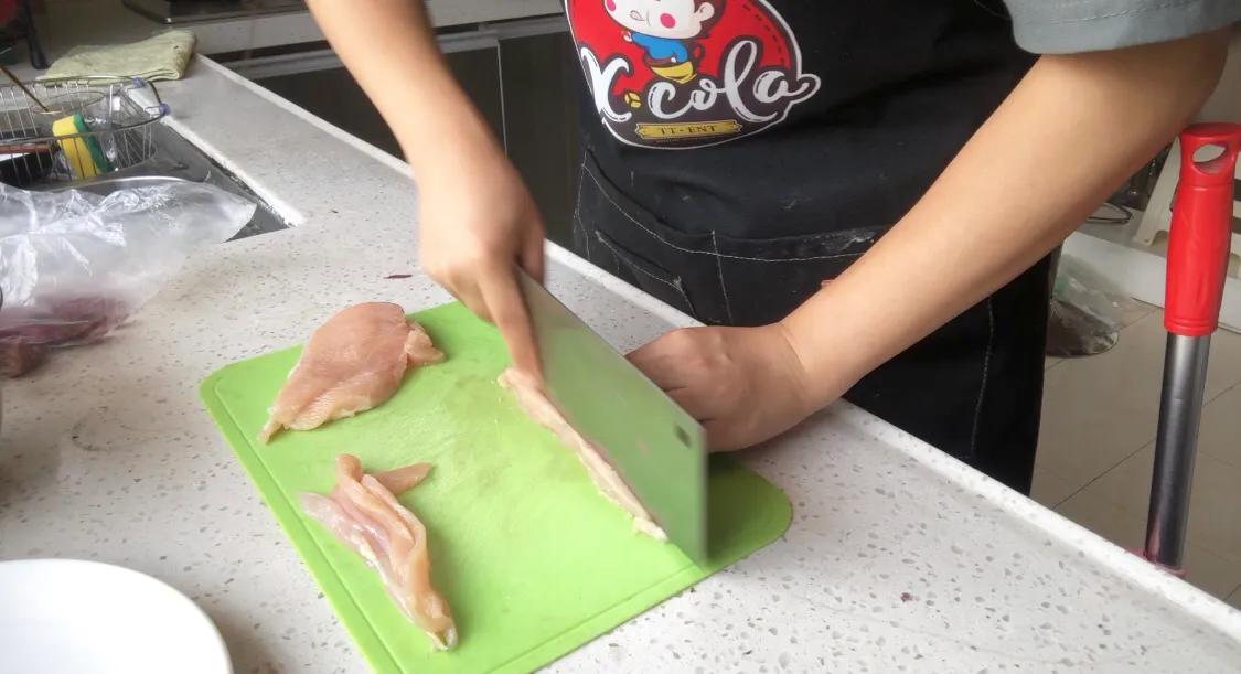 吸引汪星人最有效的方法,如何让你家狗狗不咬你