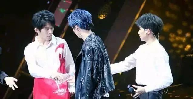 真正的好父母教会孩子做家务,优秀的父母让孩子觉得自己好