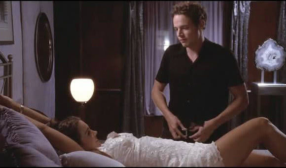 女人离婚后生活艰难怎么办,女人离婚后孤独寂寞无聊