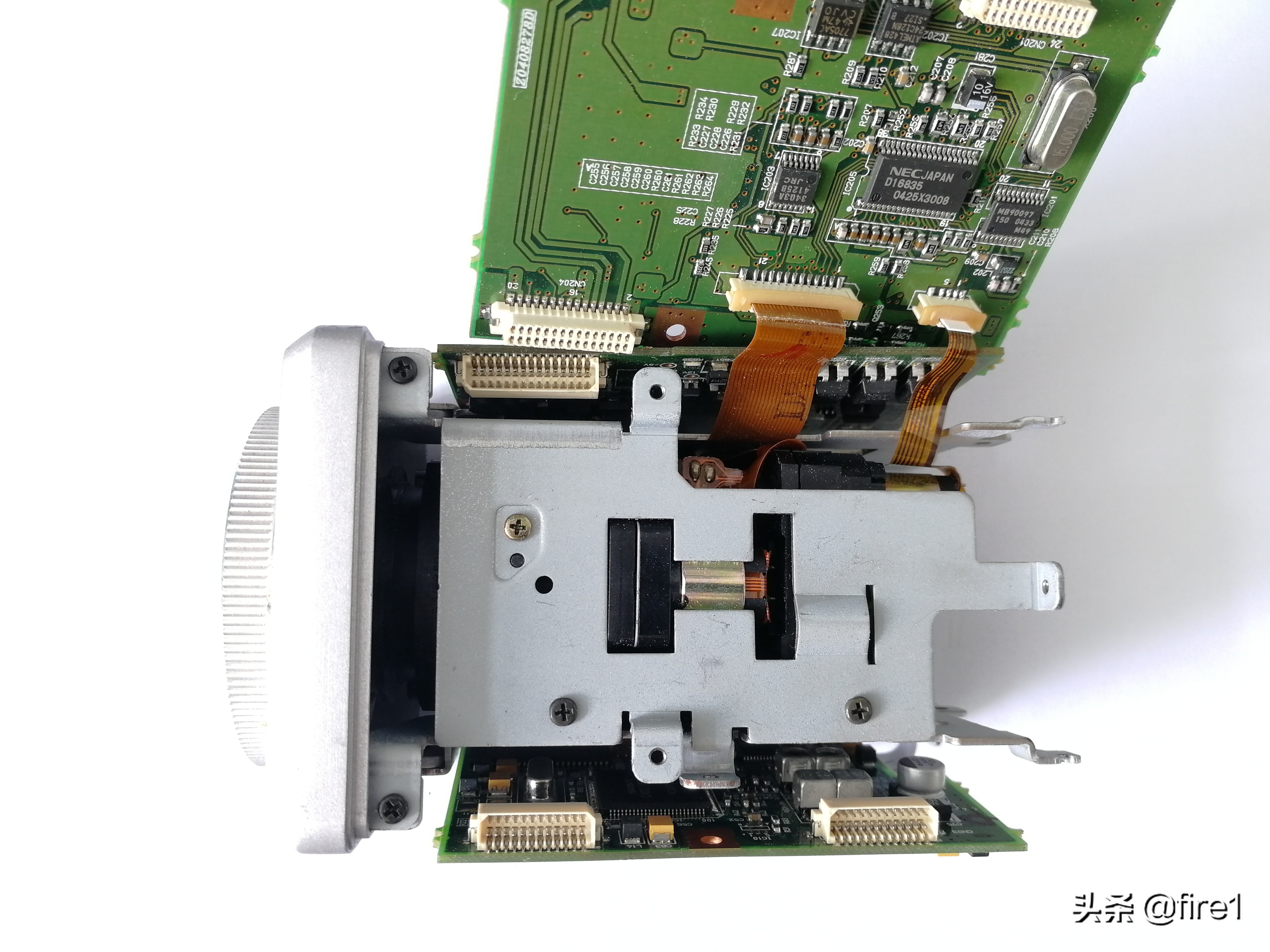 三星摄像头拆解价值,三星模拟球形摄像头