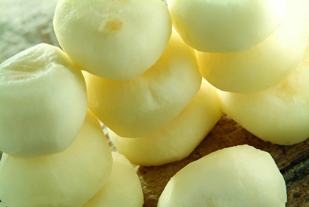 荸荠和梨的功效比较,荸荠雪梨水功效与禁忌