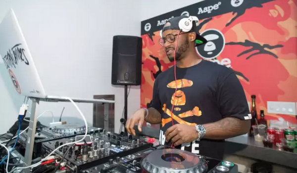 怎么区分aape真假,Aape属于几线品牌