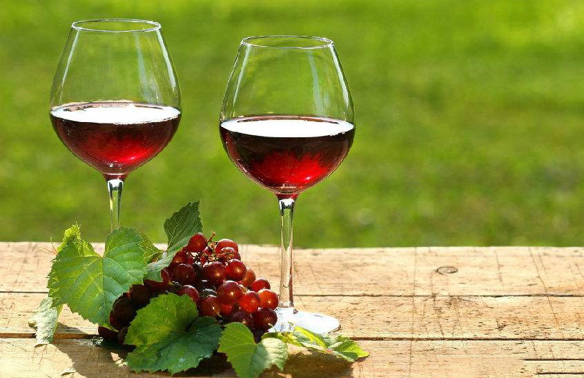 最全的葡萄酒基本知识大全,葡萄酒的品种排名及价格图片