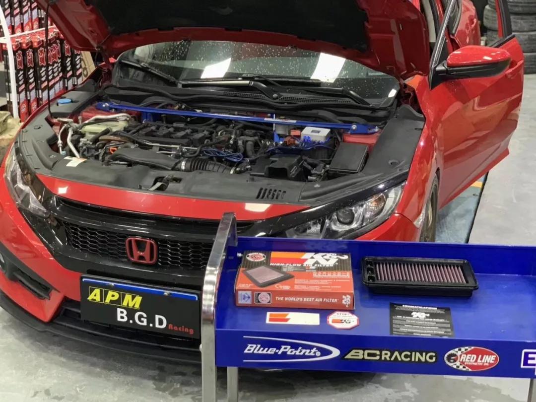 本田十代思域改黑顶,十代本田思域减重改装