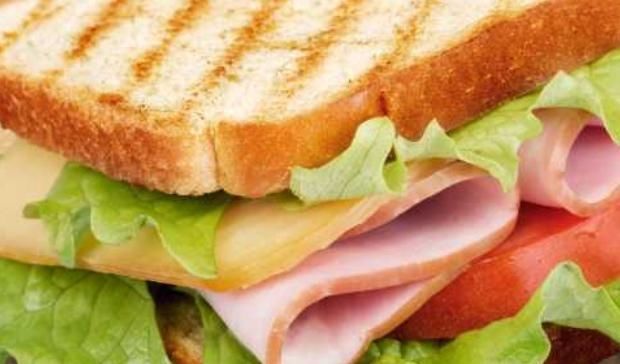 三明治和汉堡是健康食品吗,汉堡是很健康的为什么是垃圾食品