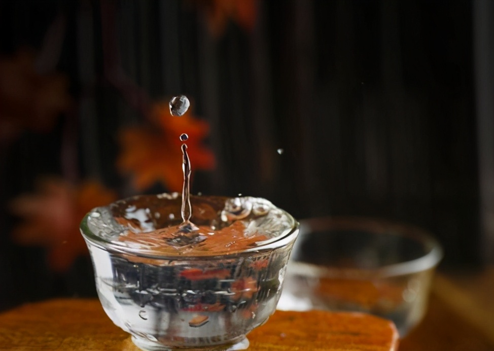 黄盖玻汾53度为什么称夺命汾酒,号称夺命53的黄盖玻璃汾酒