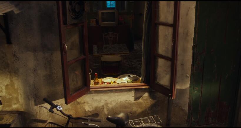 郭敬明和李成儒的battle,李诚儒点评郭敬明电影