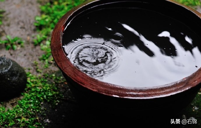 时光如水流一去不回头的诗句,流水惆怅古诗