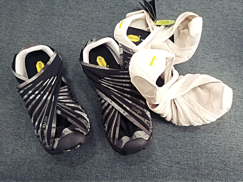 奇怪而又舒适:VibramFuroshiki包裹鞋体验