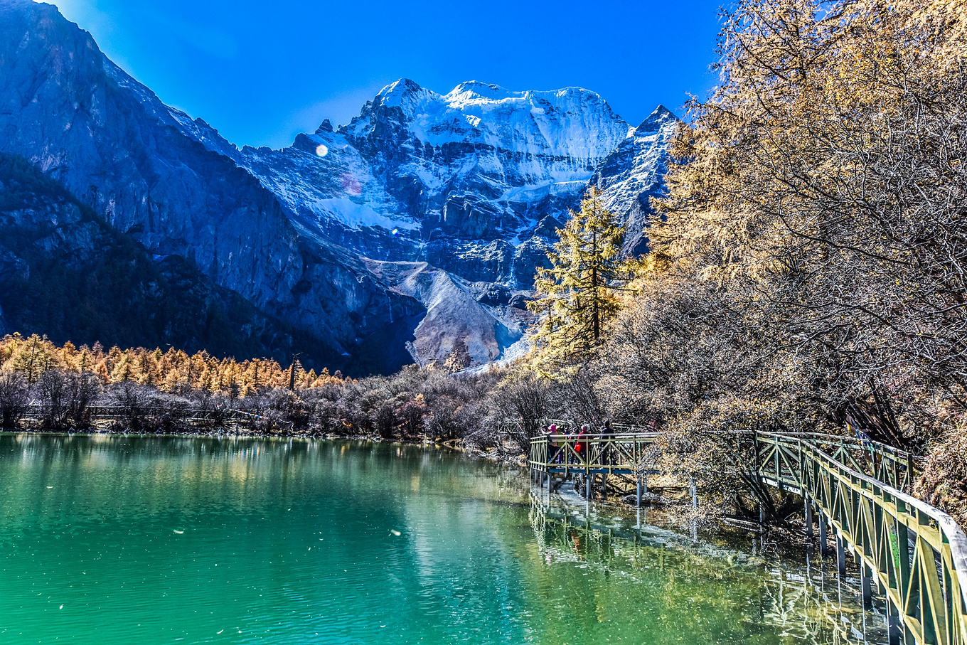 四川甘孜的亚丁稻城,四川稻城亚丁蓝色星球上的净土