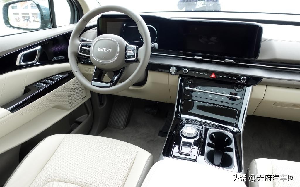 懂车帝起亚嘉华试驾视频最新,试驾起亚嘉华第一视角