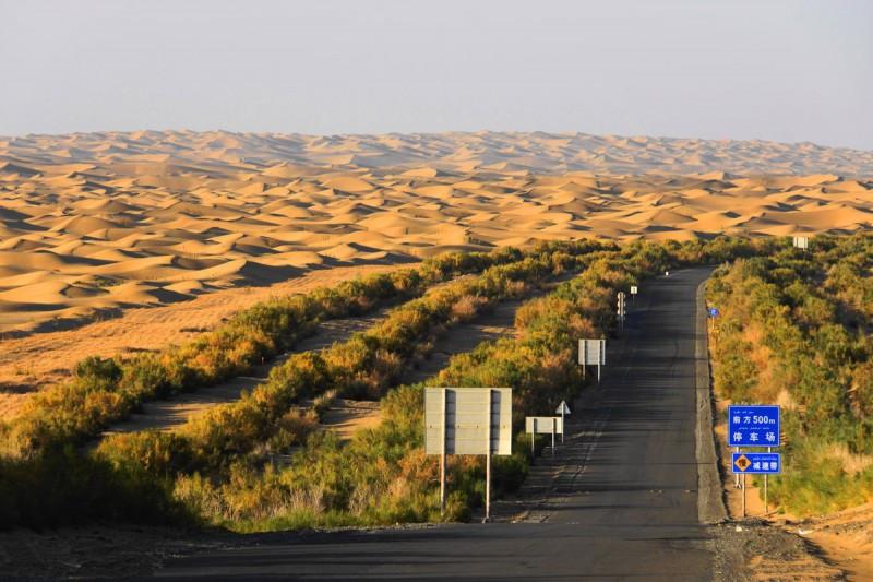 沙漠里的沙子为什么那么少,沙漠里的沙子到底有多少