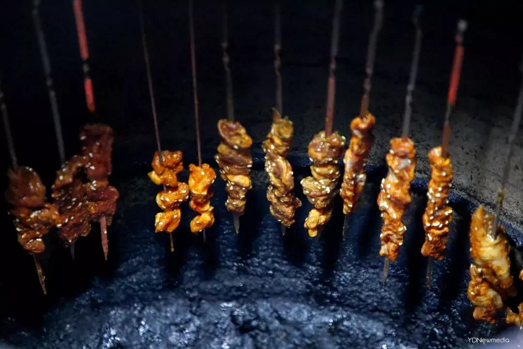 绕来绕去还是绕不开,绕来绕去绕不开锅碗瓢盆