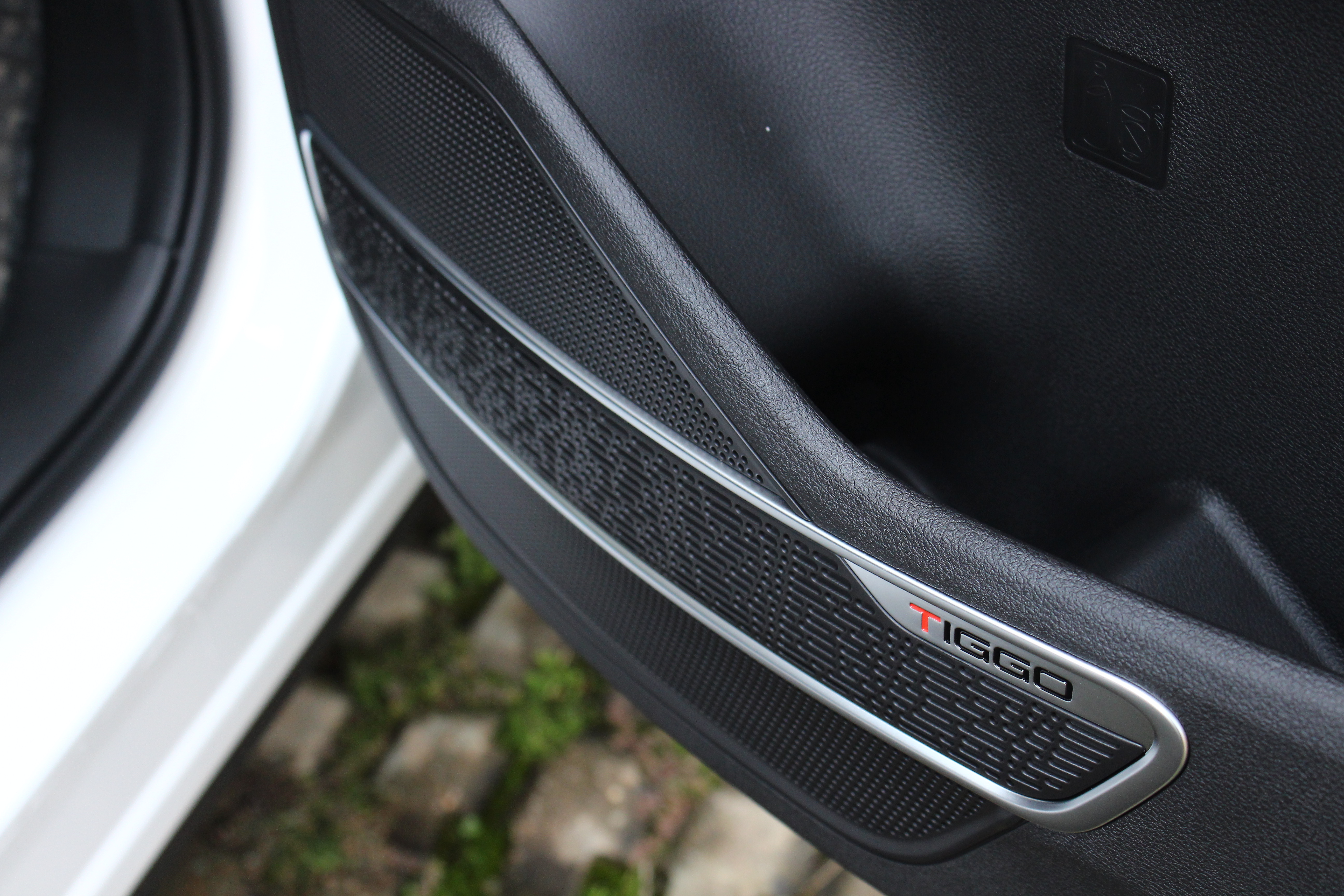 瑞虎8缺点有哪些,瑞虎8空间大吗