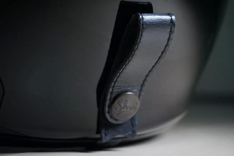 shoei揭面盔neotec1和neotec2,shoei复古盔体积大不大