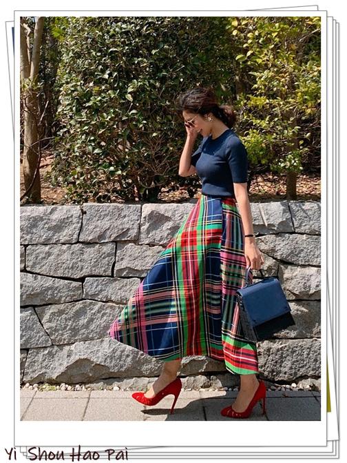 红色鞋子100种搭配,100种小红鞋