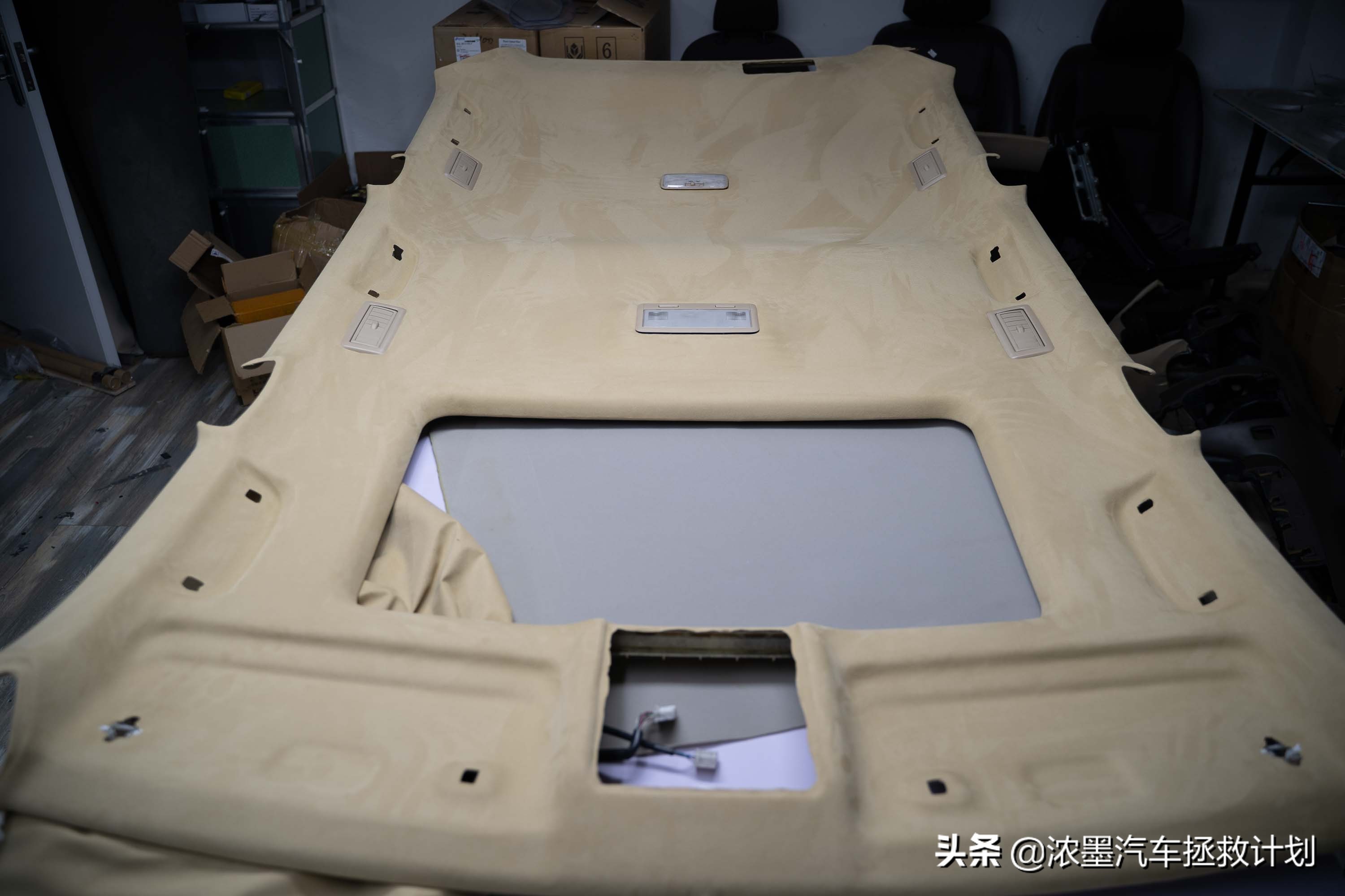 丰田霸道酷路泽带你翻山越岭,丰田兰德酷路泽低速4驱越野模式