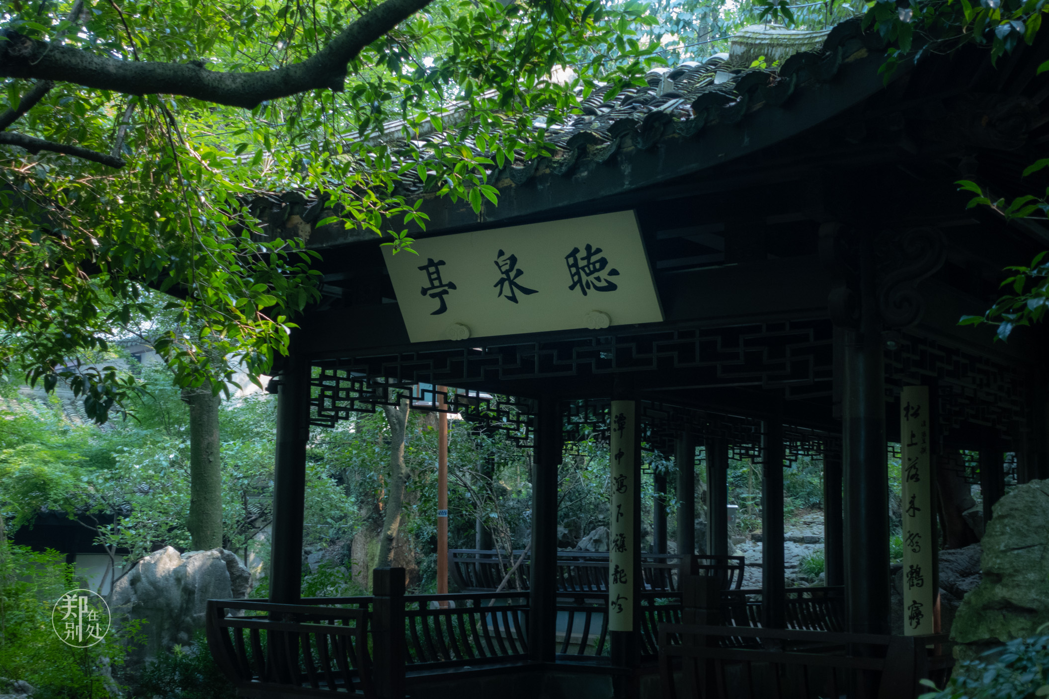 坐公交游杭州几路最好,杭州87路公交沿路风景