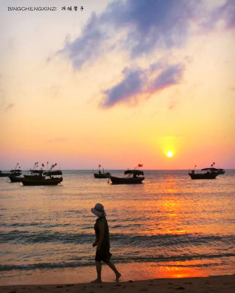 踏海听浪游泳的相关歌曲,听海的声音海浪拍打沙滩