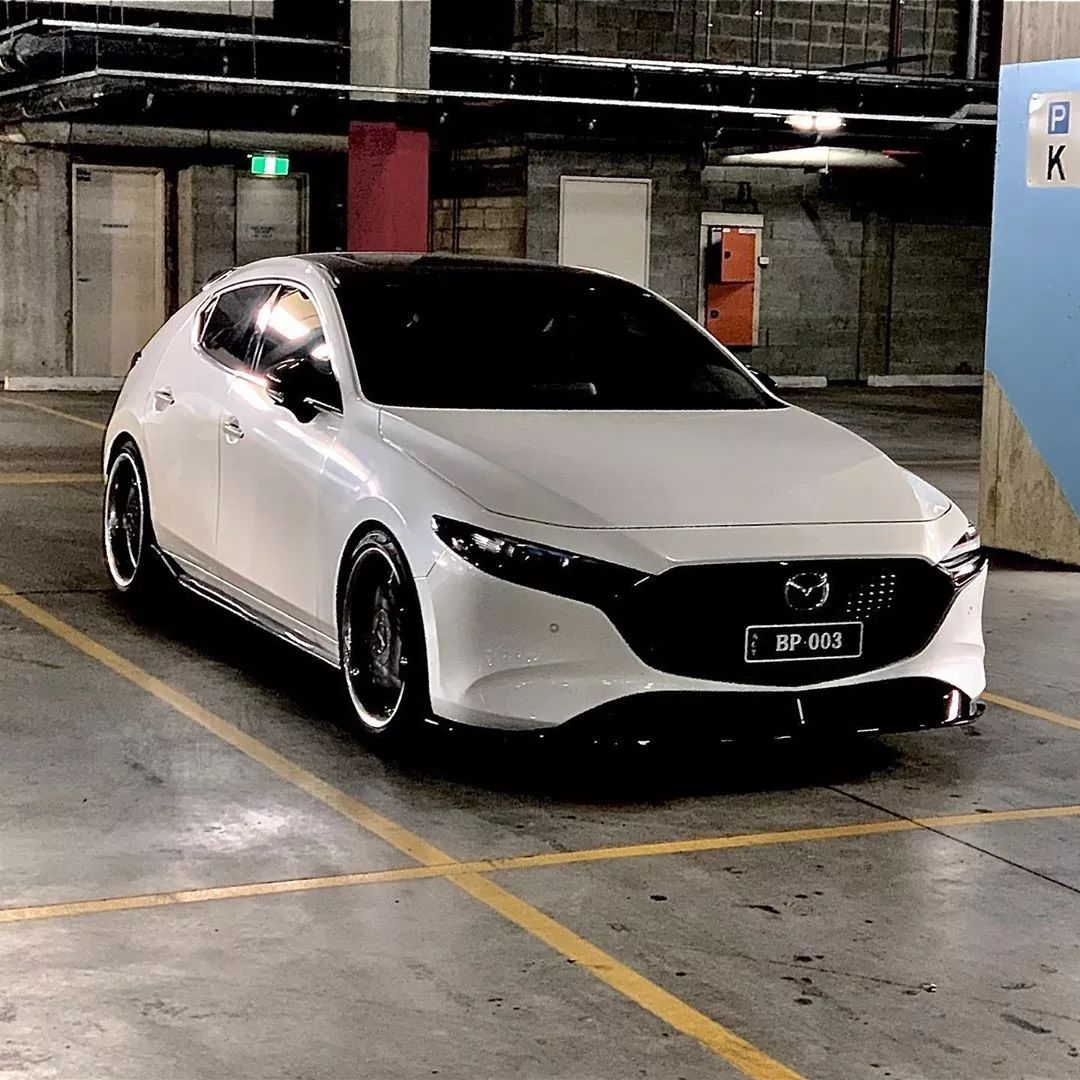 次世代马自达3国内竟缺席两厢版本，只能看国外玩家改装帅的飞起