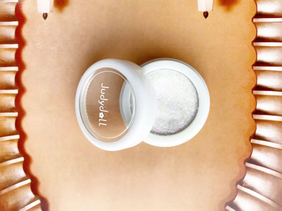 推荐眼影仙女,十大必买大牌眼影排行榜最新