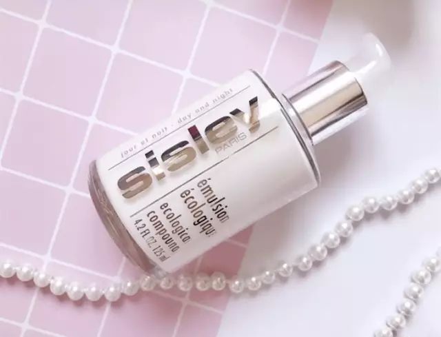 高保湿水乳红榜,秋季补水修护水乳