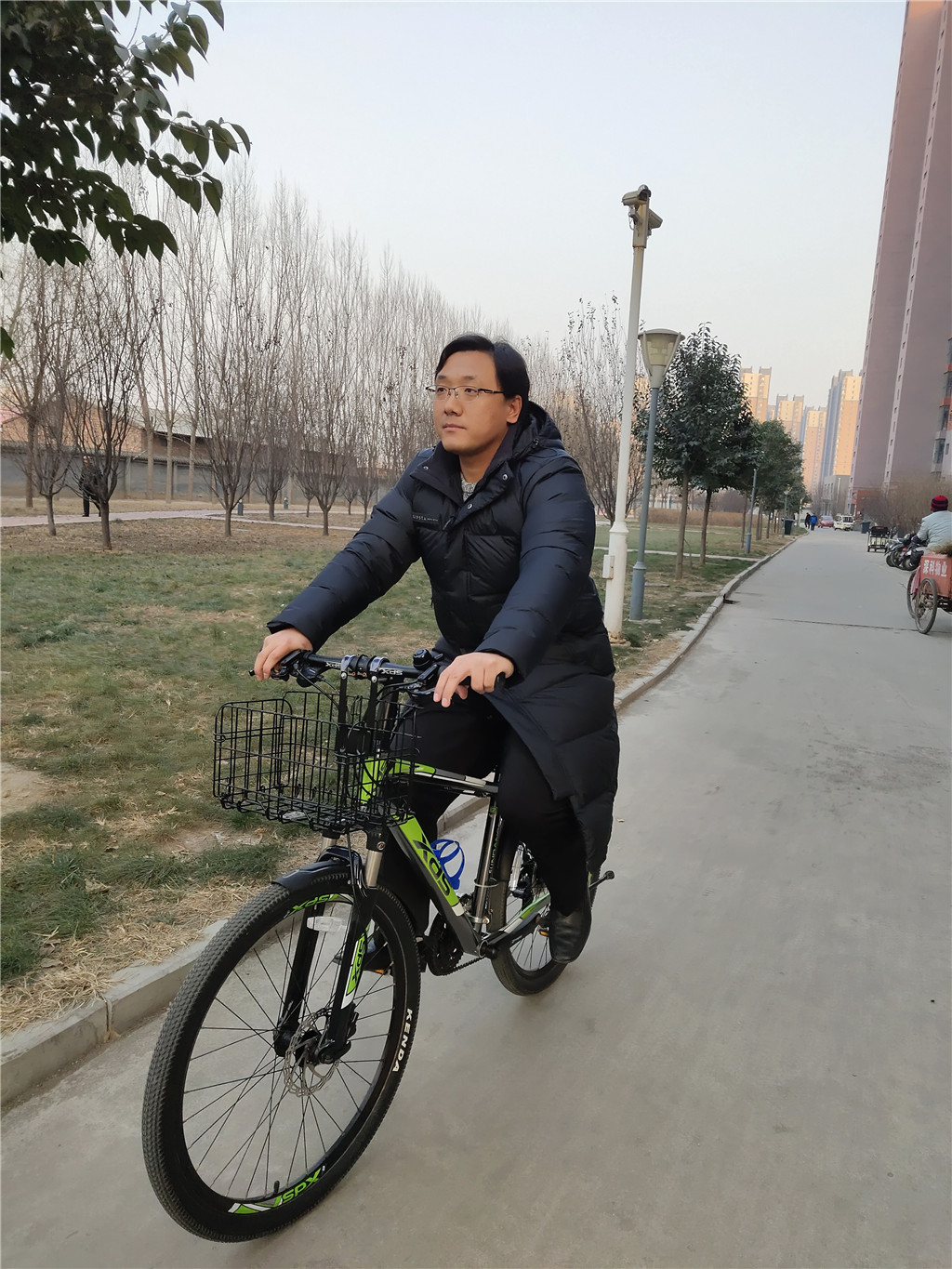 迪卡侬儿童长款羽绒服,迪卡侬长款羽绒服穿搭