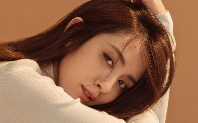 王晓晨采访与张嘉译拍吻戏的感受,王晓晨谈和胡歌张嘉译吻戏