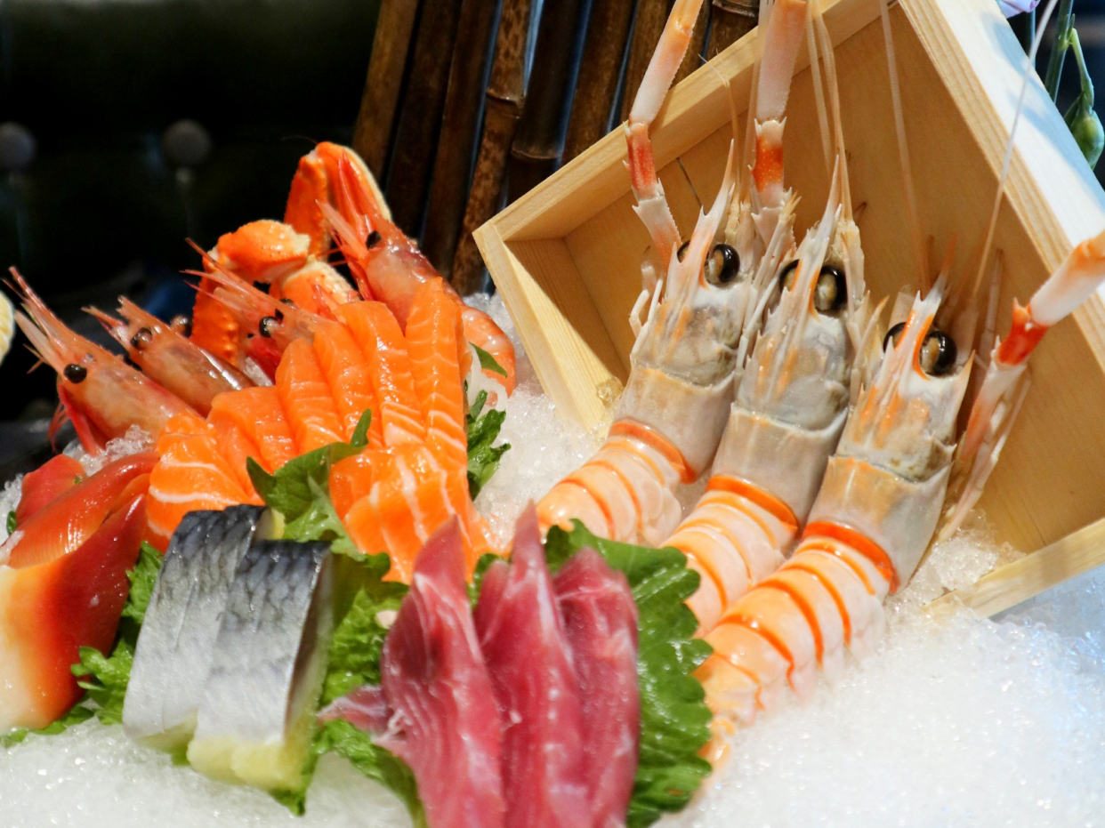 长沙佛跳墙哪里最好吃,长沙海鲜烤肉火锅自助餐推荐