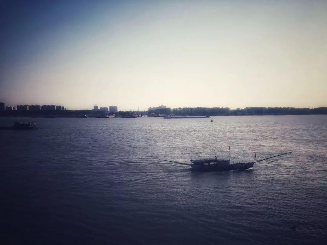 跟快递员谈恋爱是种什么感觉,喜欢快递小哥该怎么办