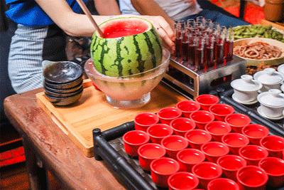 寰愬窞涓滃尯璐墿娈垮爞,寰愬窞涓滃尯浜烘皵璐墿涓績