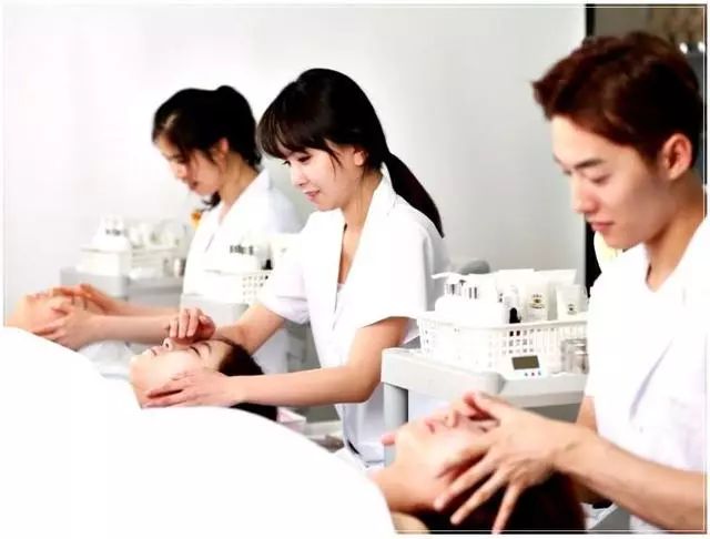 肌肤管理中心的问题,肌肤管理修复中心