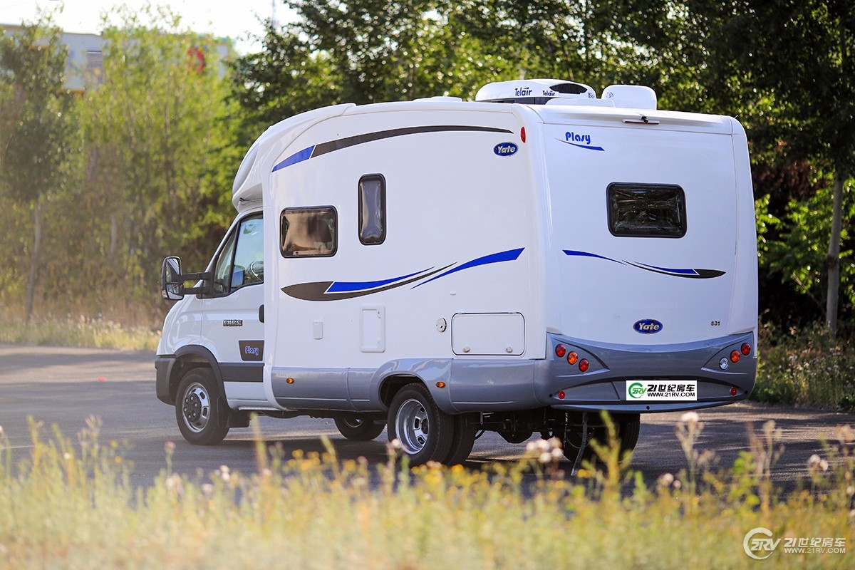 同级别房车谁敢跟它比轻量化！实拍亚特plasy631房车