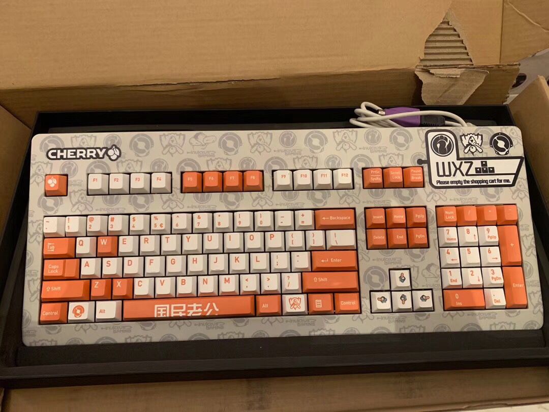 键盘推荐100-200机械键盘,颜值最高的键盘机