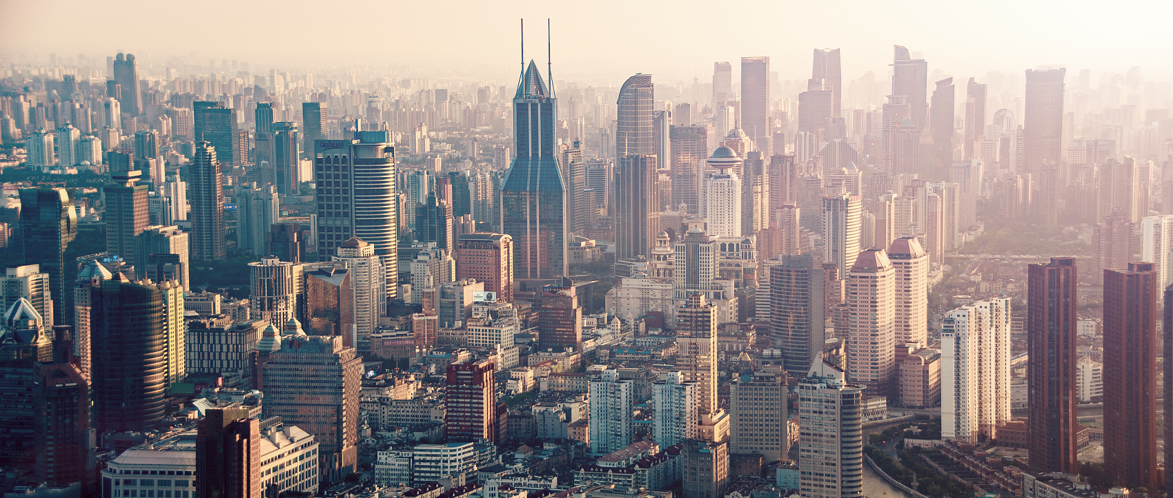 银行待遇与公务员待遇哪个比较好,银行各岗位及薪酬排名