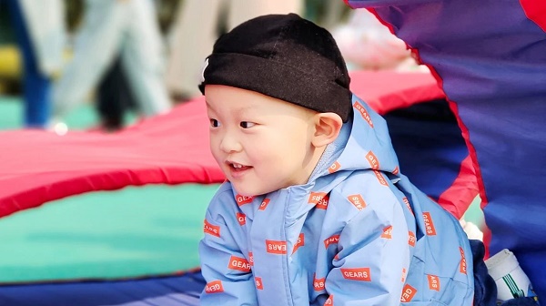 公办幼儿园能开托班么,幼儿园托班和机构托班有区别吗