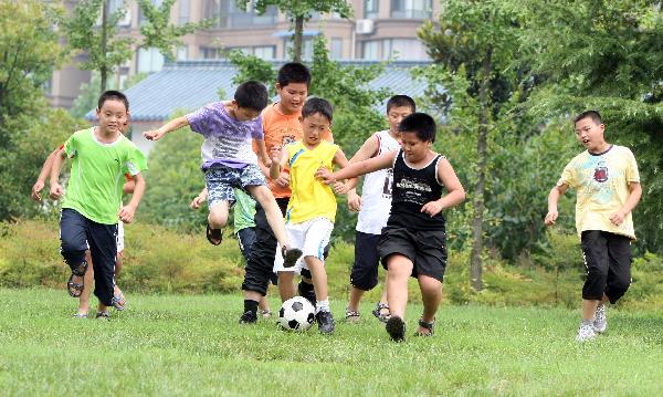 从“牢笼”到“球长”：让每一个足球都能回家