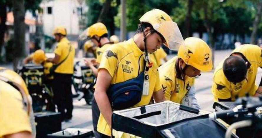 选择送外卖的行业要具备哪些条件,外卖骑手越来越多送外卖还挣钱吗