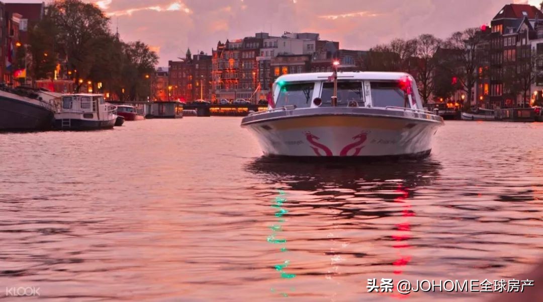 去了荷兰，168的我感觉自己像个霍比特人