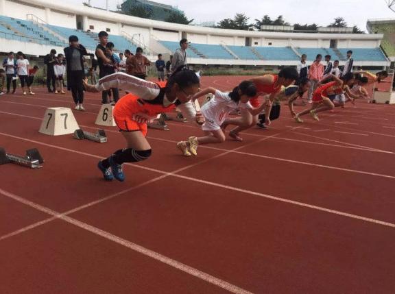 田径投掷项目的专项训练,田径中的投掷项目有什么