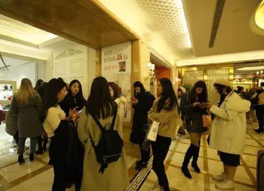 揭秘lv路易威登成本价,lv路易威登可以随便进么