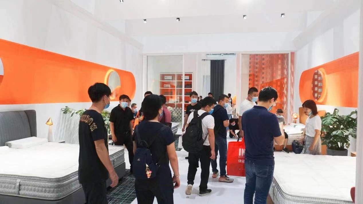 喜临门吊顶品牌,喜临门吊顶质量好吗