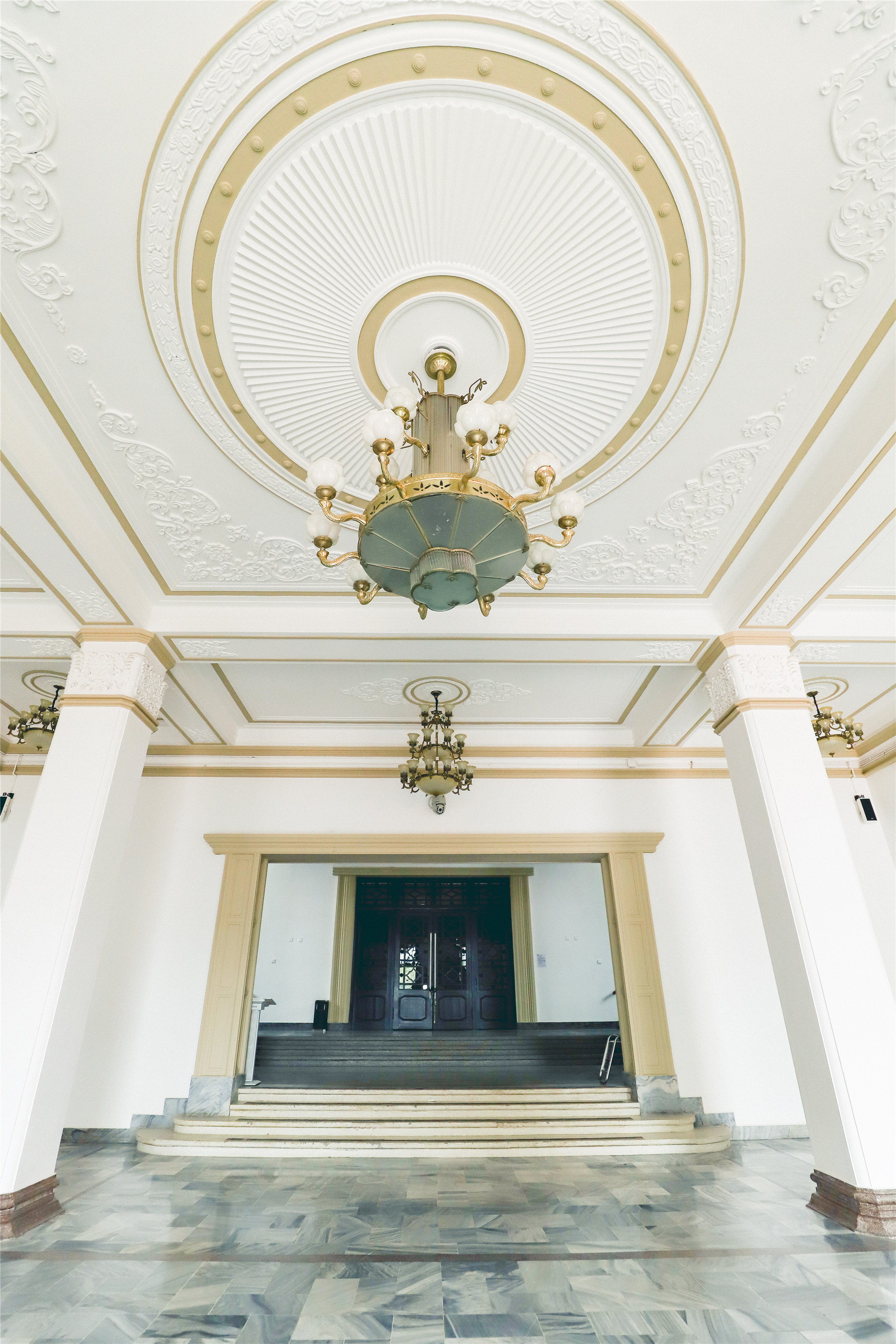 鏄嗘槑灏忓厠閲屽鏋楀鍦板潃,鍏嬮噷濮嗘灄瀹槸鑻忚仈鐨勫悧