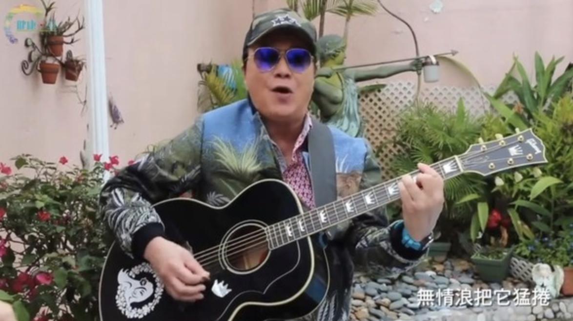 71岁歌神许冠杰捐25万救济21位失业技工,彼此合作30年患难见真情