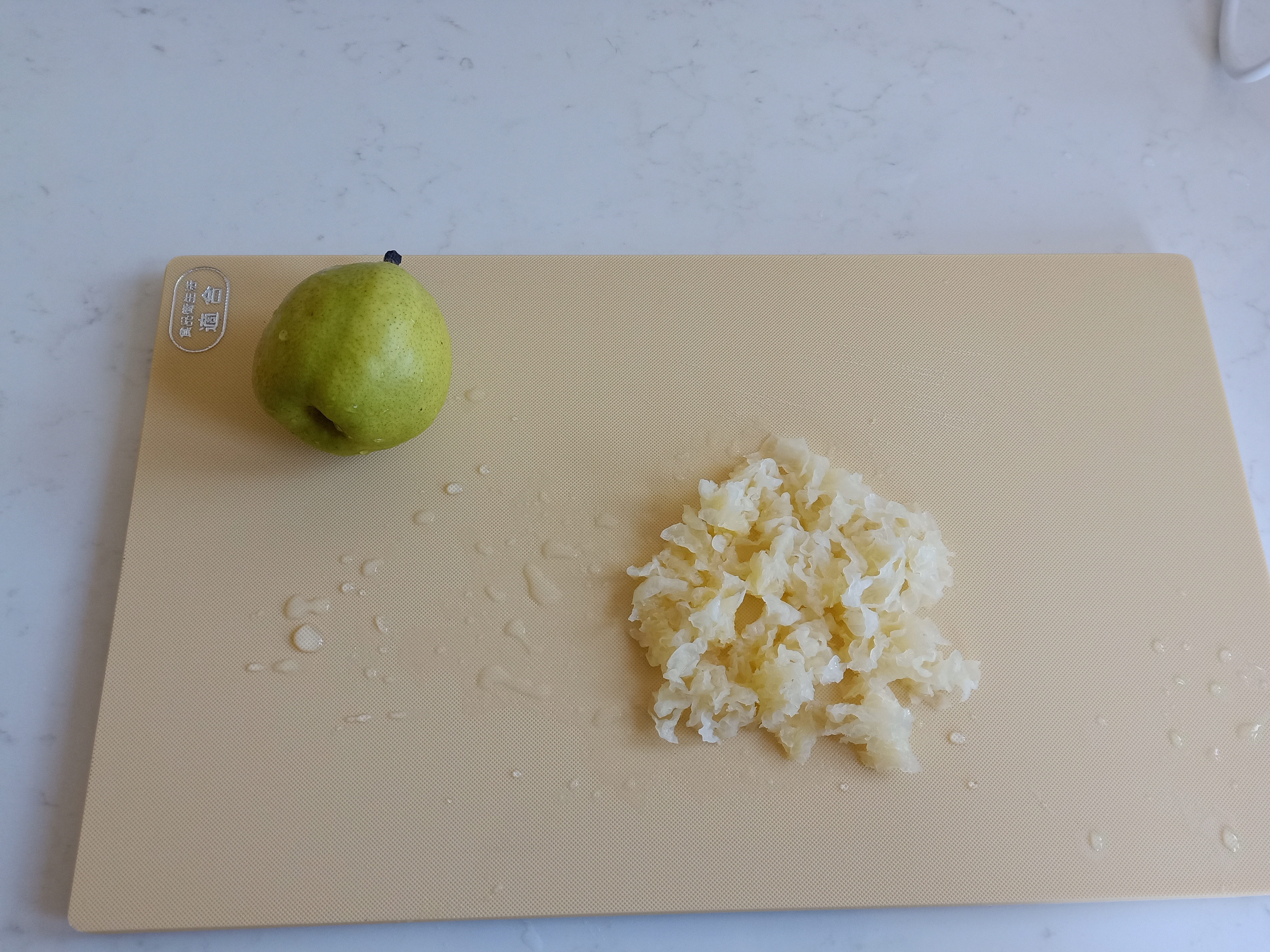 煮银耳又软又糯小窍门需放什么,银耳怎样煮才容易出精华教程