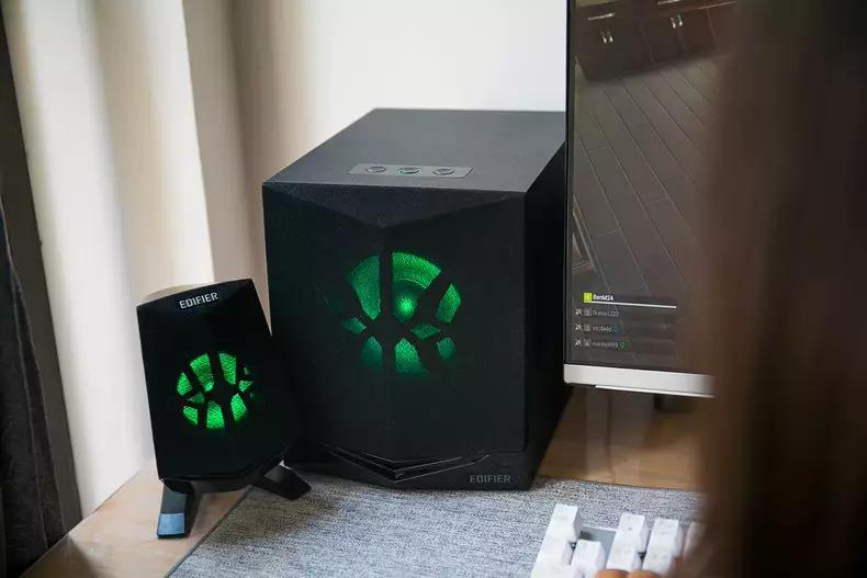 吃鸡类游戏耳机2.0好还是7.1好,游戏耳机吃鸡专用哪一款好用