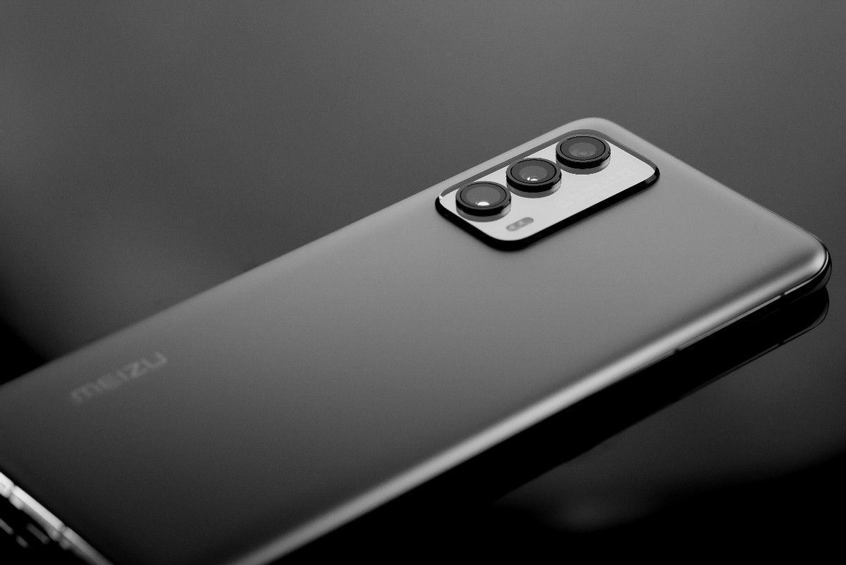 魅族18评测,魅族18系列手机发布4399元起