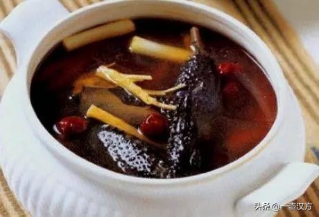 五月花神芍药来源,芍药花被称为花仙或五月花神