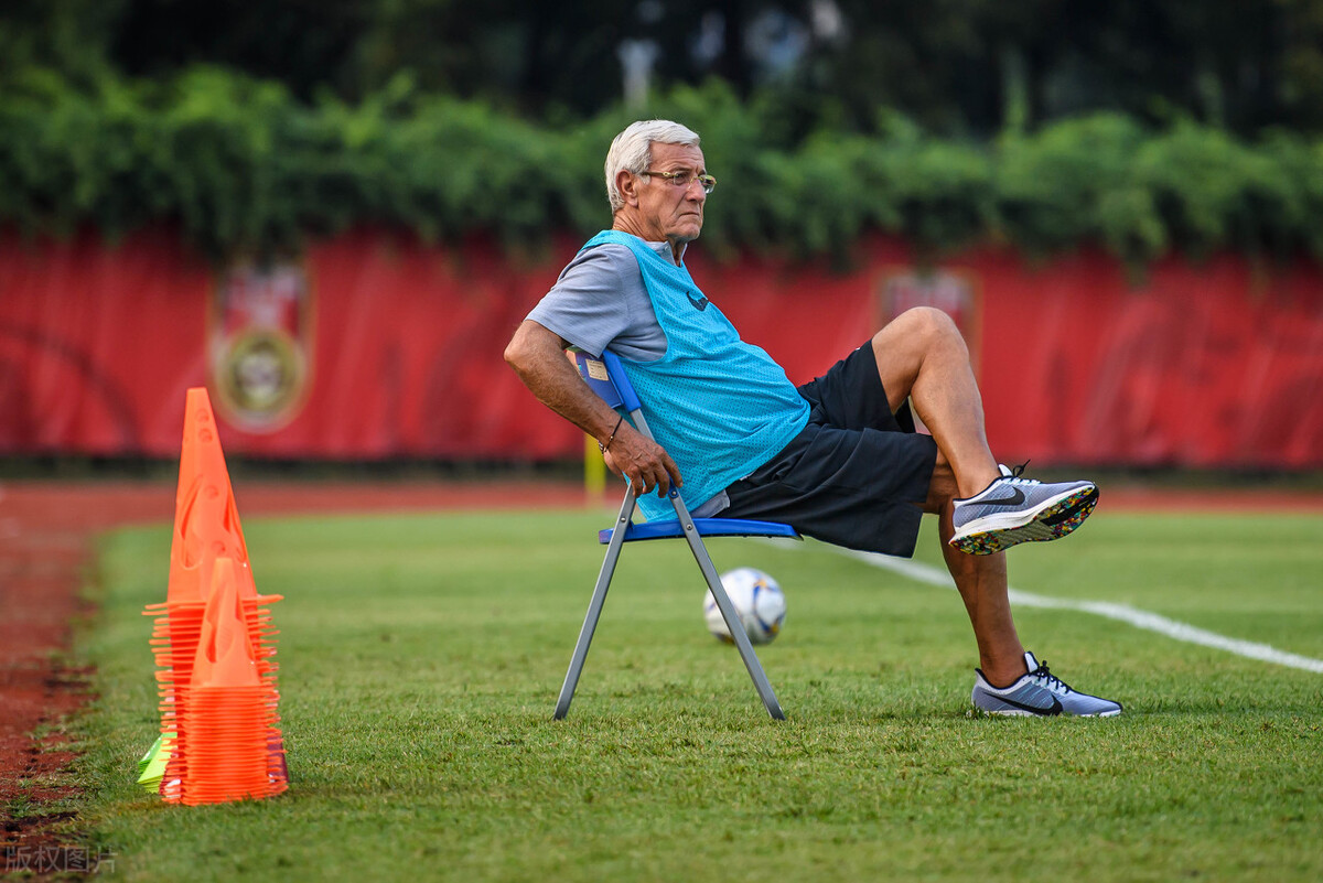 一地鸡毛何去何从,中国足球之路该何去何从