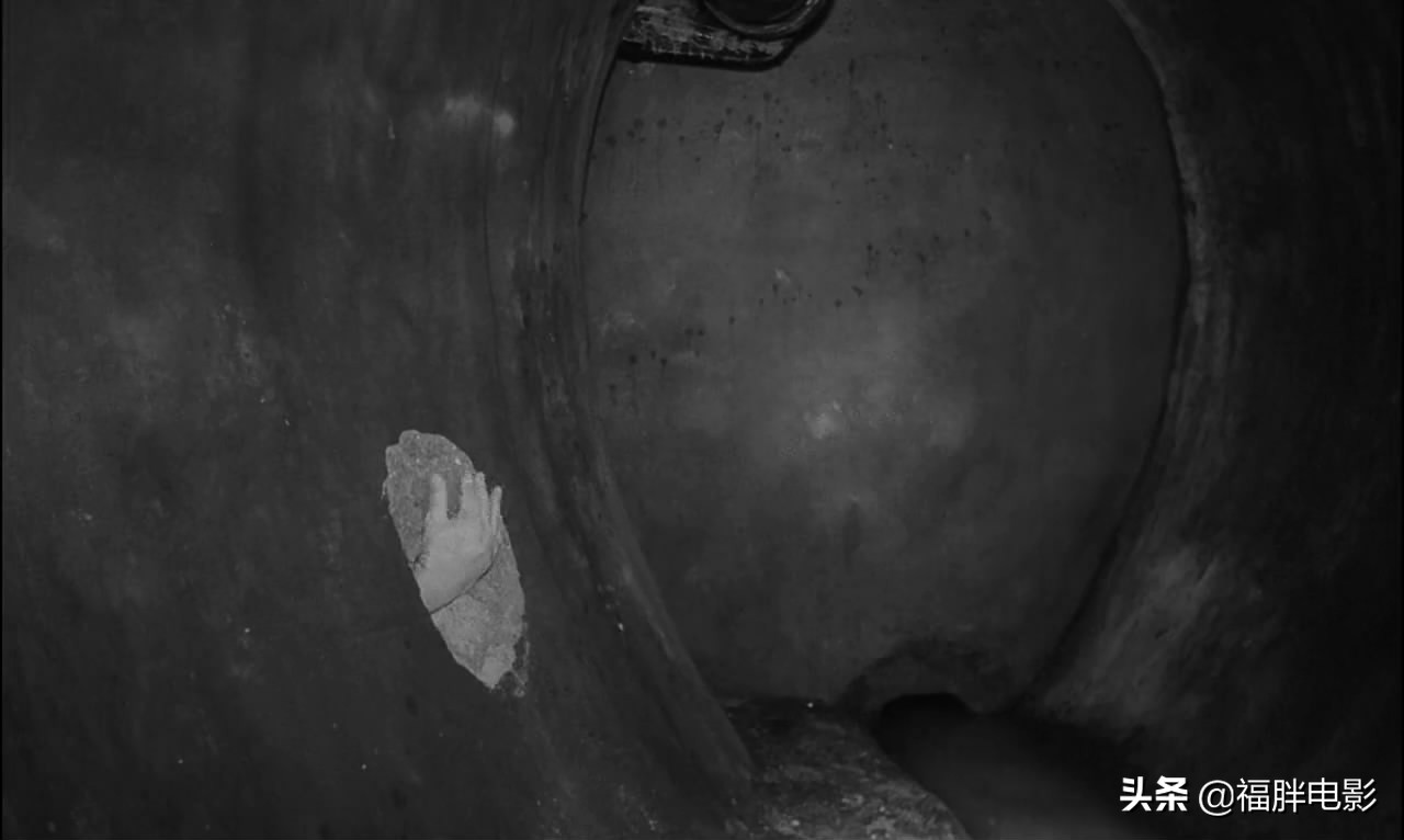 肖申克的救赎挖洞挖了多少年,最伟大的越狱电影肖申克的救赎